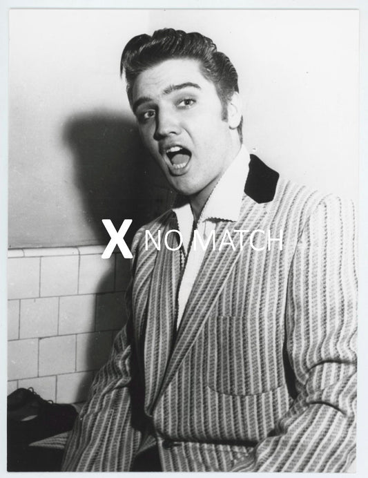 Elvis Presley collectible photograph