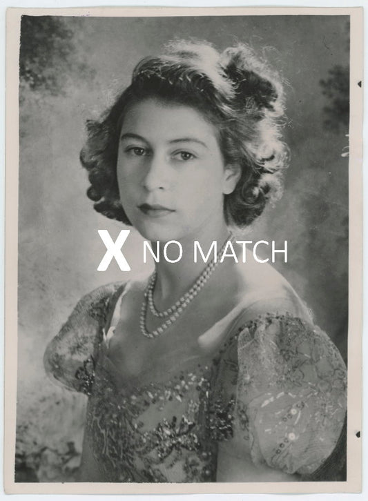 Elizabeth II vintage collectible photograph