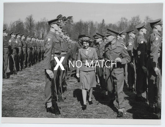 Elizabeth II vintage collectible photograph