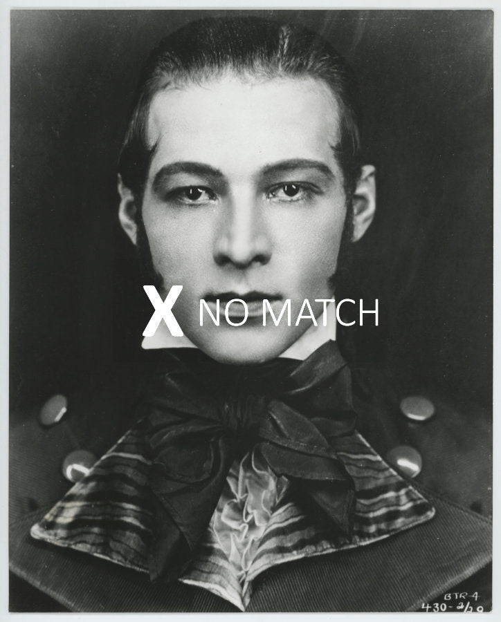 Rudolph Valentino photograph